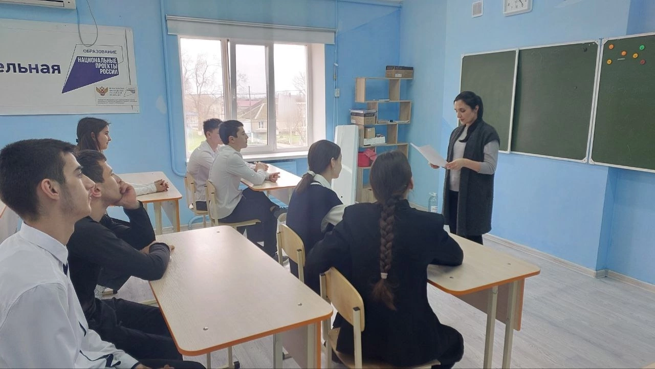 Профилактическая беседа &amp;quot;Что такое колумбайн,скулшутинг&amp;quot;.